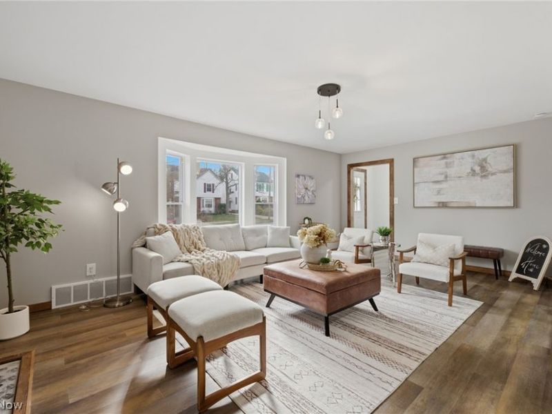 1168 Brentwood Road, Cleveland Heights, OH 44121 Photo 4