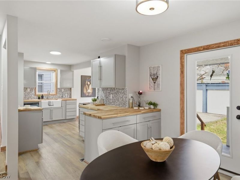 1168 Brentwood Road, Cleveland Heights, OH 44121 Photo 9