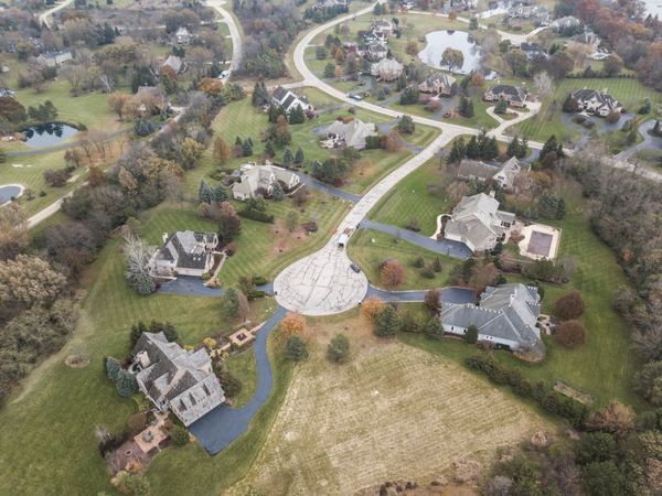 21601 W Hampshire Place , Mundelein, IL 60060