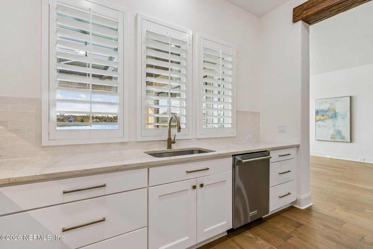 5226 Commissioners Drive, Jacksonville, FL 32224 Photo