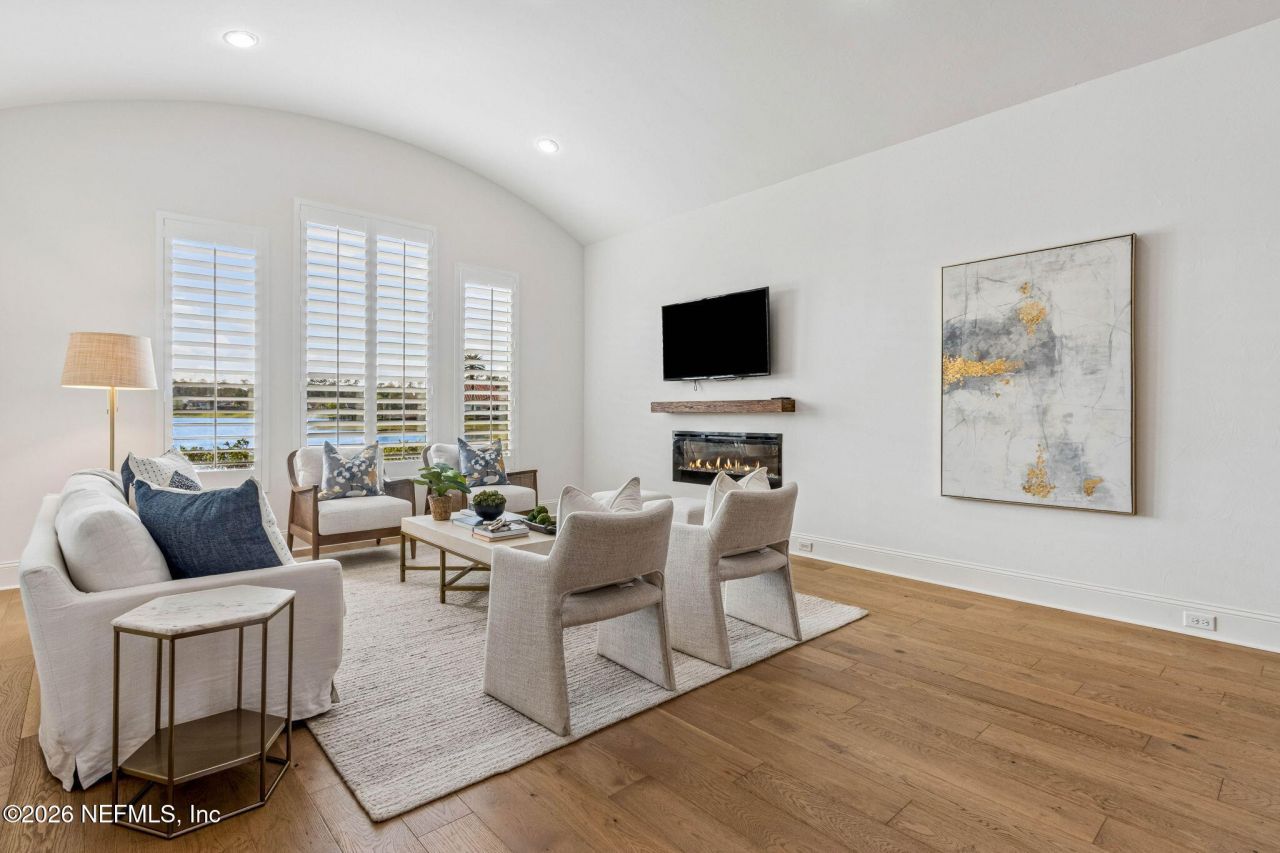 5226 Commissioners Drive, Jacksonville, FL 32224 Photo