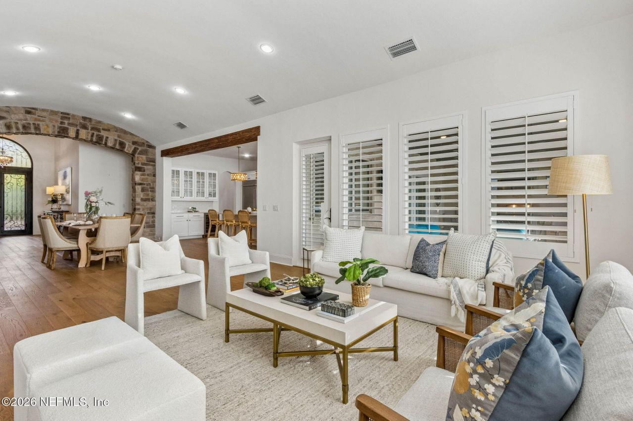 5226 Commissioners Drive, Jacksonville, FL 32224 Photo