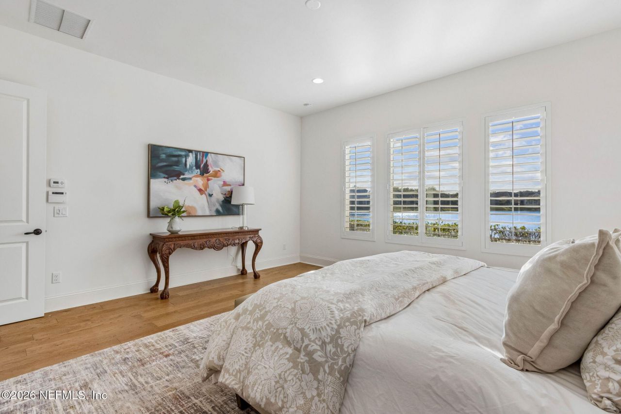 5226 Commissioners Drive, Jacksonville, FL 32224 Photo