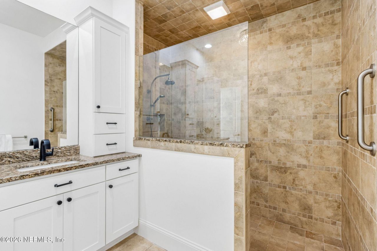 5226 Commissioners Drive, Jacksonville, FL 32224 Photo