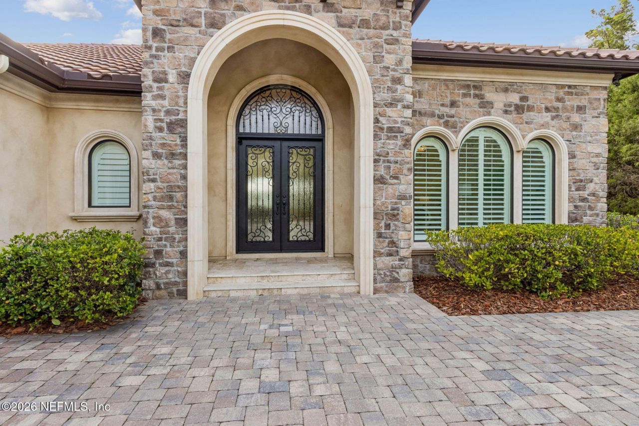 5226 Commissioners Drive, Jacksonville, FL 32224 Photo