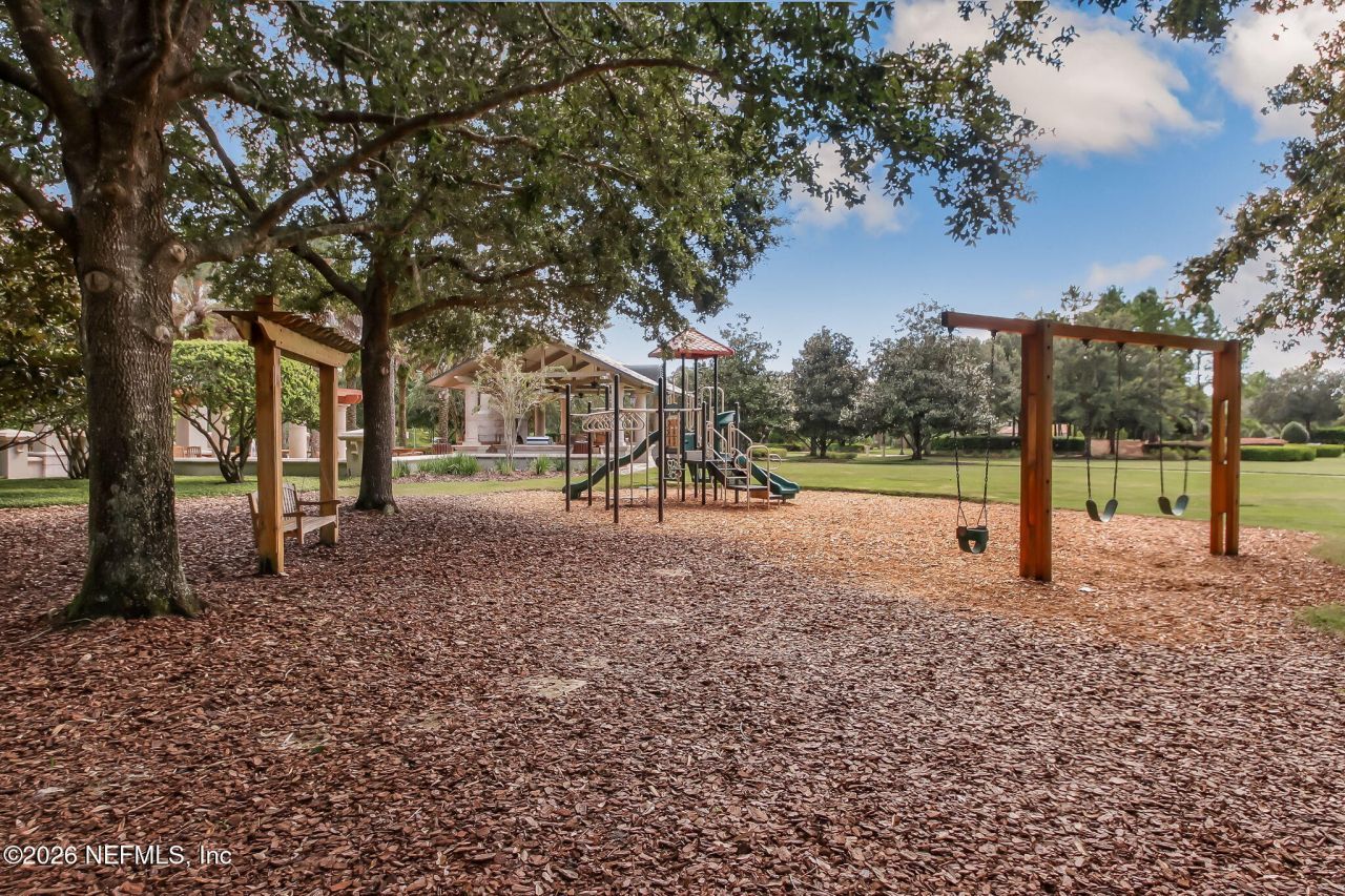 5226 Commissioners Drive, Jacksonville, FL 32224 Photo