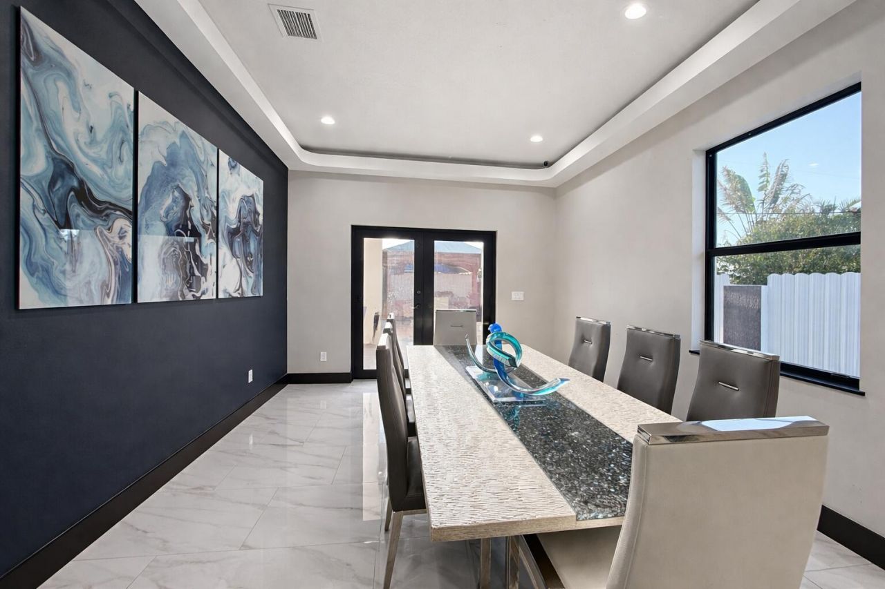 725 Mercury Street, West Palm Beach, FL 33406 Photo