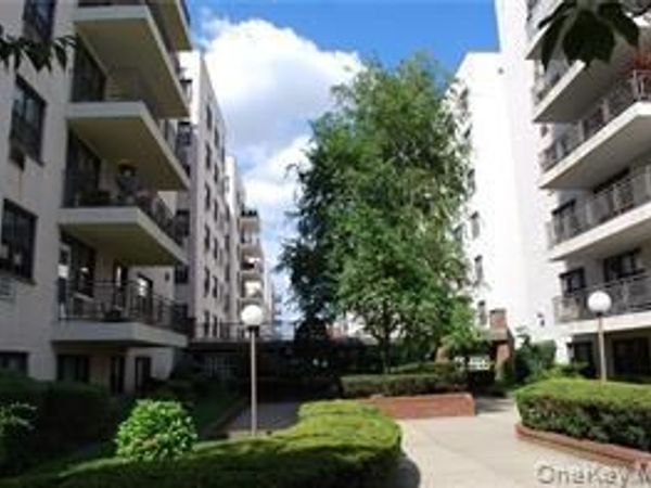 3080 Voorhies Avenue , Unit 6F, Brooklyn, NY 11235