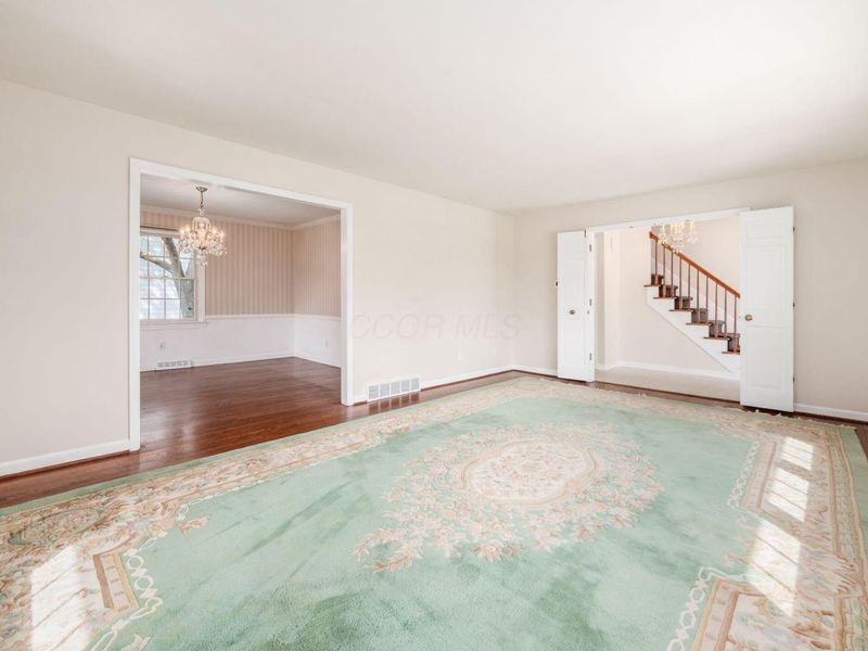 880 Lynbrook Road, Columbus, OH 43235 Photo 14