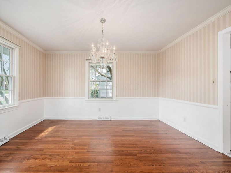 880 Lynbrook Road, Columbus, OH 43235 Photo 16