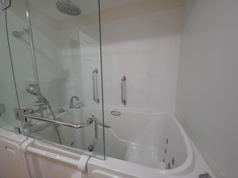 880 Lynbrook Road, Columbus, OH 43235 Photo 33