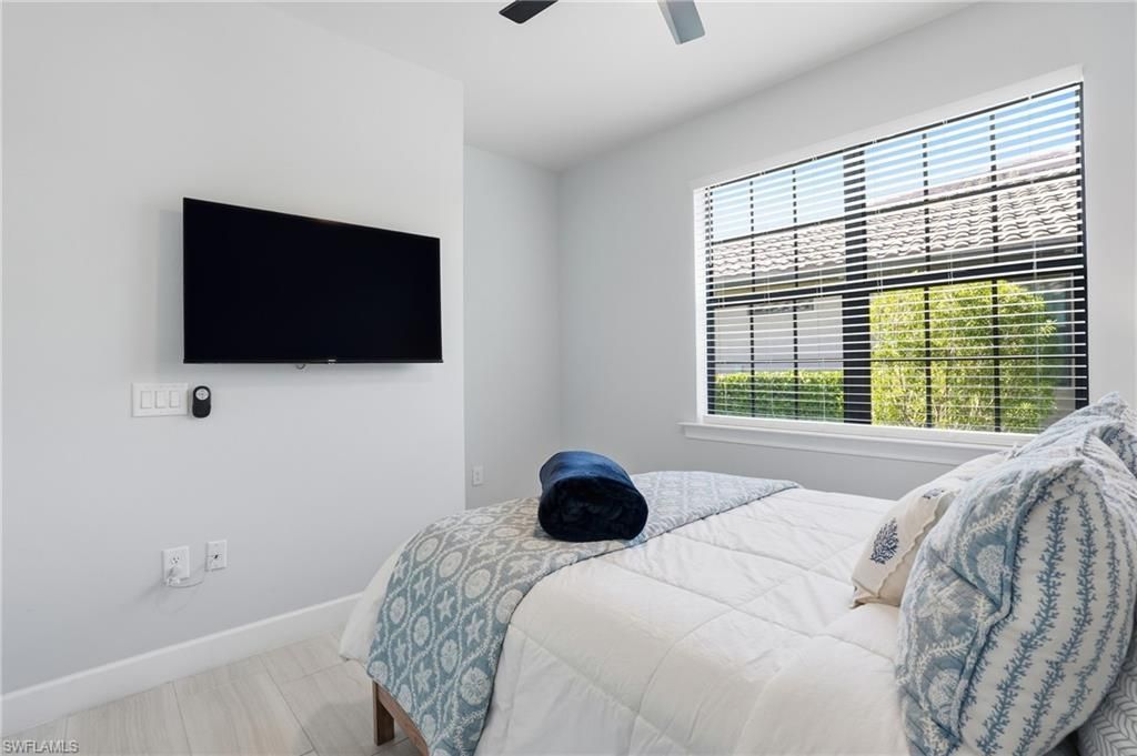 12330 Canal Grande Dr, Fort Myers, FL 33913 Photo