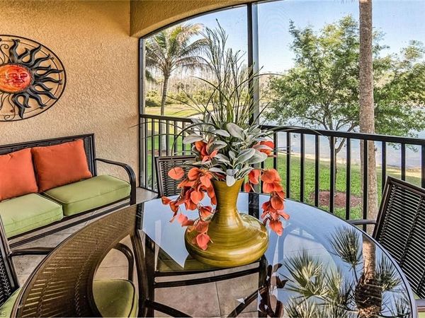 9719 Acqua CT, Unit 228, NAPLES, FL 34113