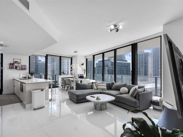 1300 S Miami Ave, Unit 1601, Miami, FL 33130