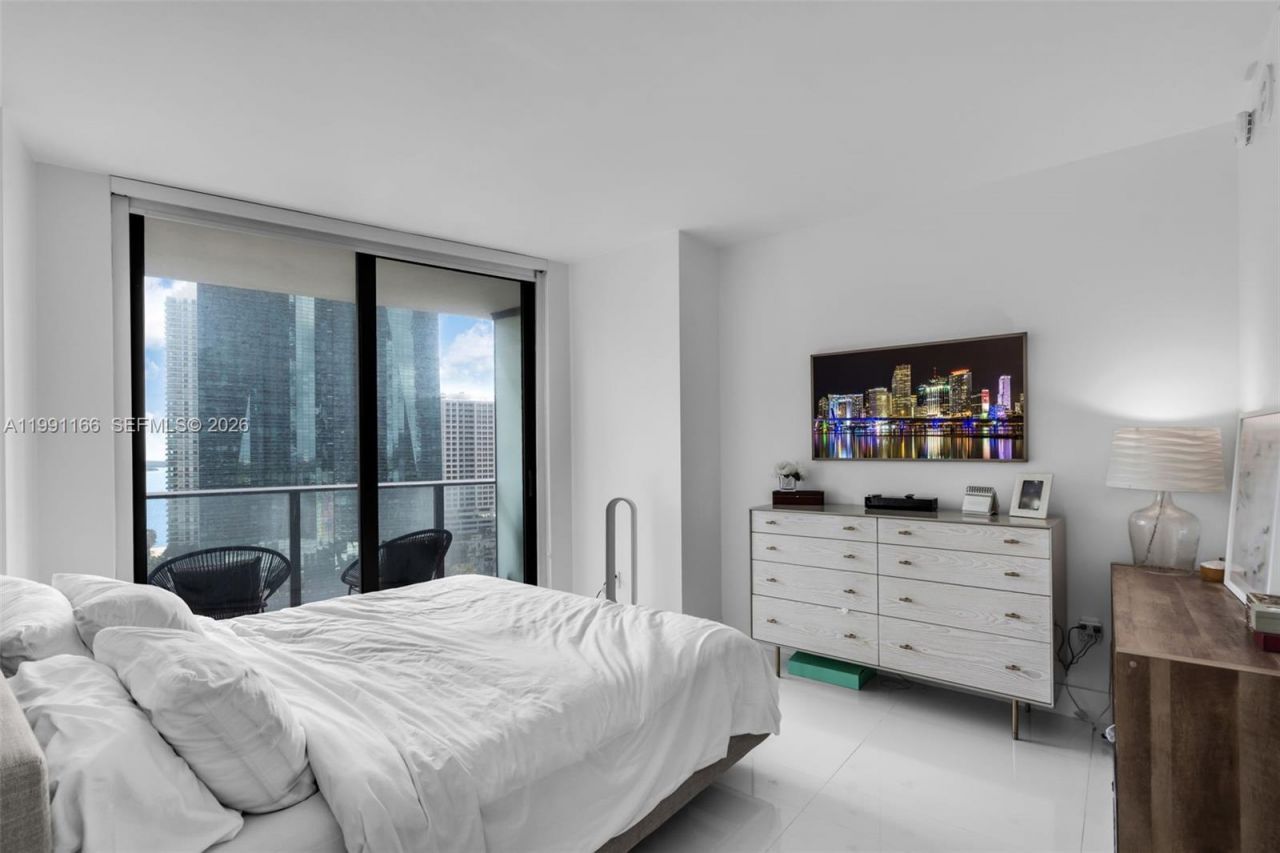 1300 S Miami Ave, Unit 1601, Miami, FL 33130 Photo