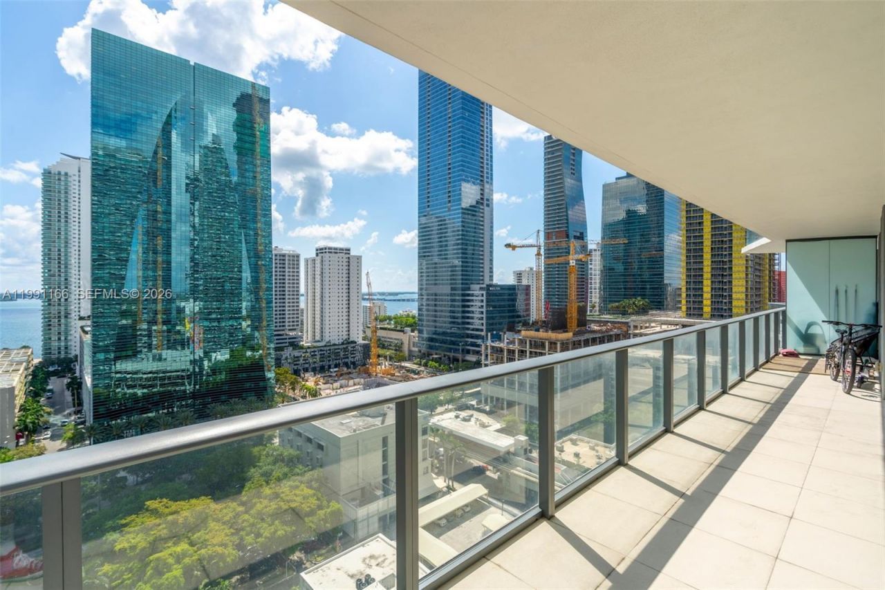 1300 S Miami Ave , Unit 1601, Miami, FL 33130 Photo