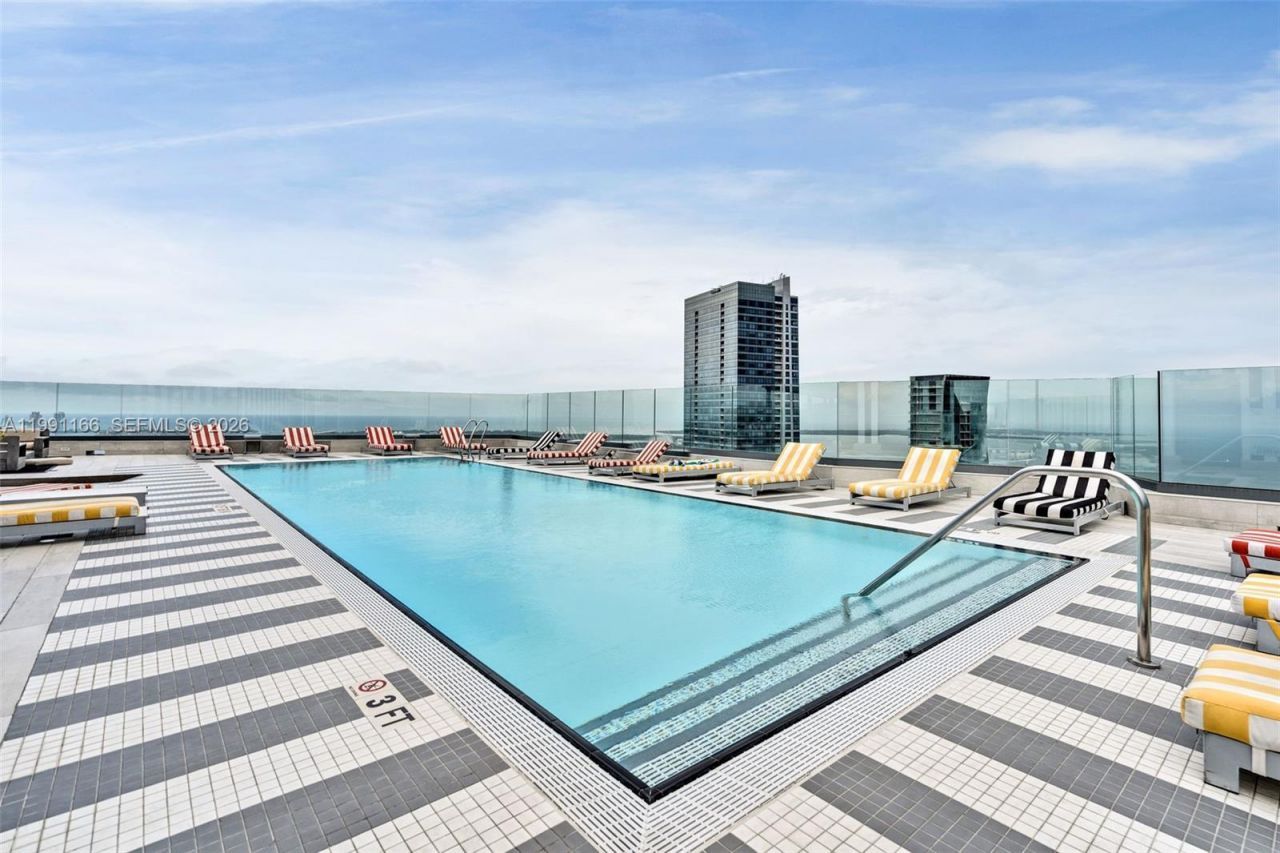 1300 S Miami Ave , Unit 1601, Miami, FL 33130 Photo