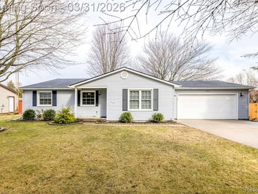3264 Lake Drive, Fort Gratiot Twp, MI 48059