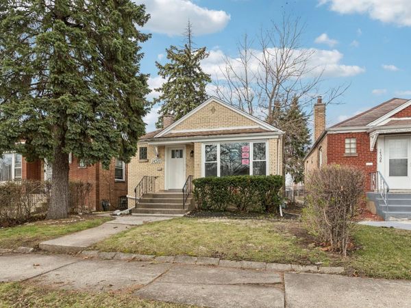 14510 S Emerald Avenue , Riverdale, IL 60827