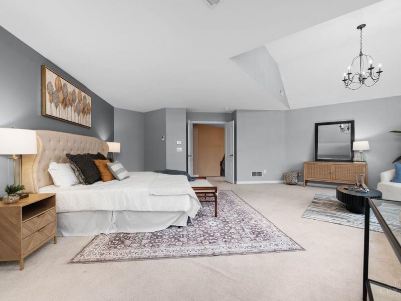 7556 Fox Chase Drive, West Chester, OH 45069 Photo 22