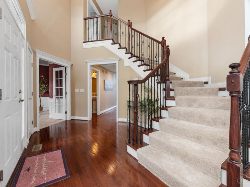 7556 Fox Chase Drive, West Chester, OH 45069 Photo 5