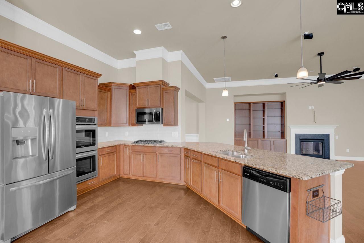 203 Woodlander Drive  Photo 17