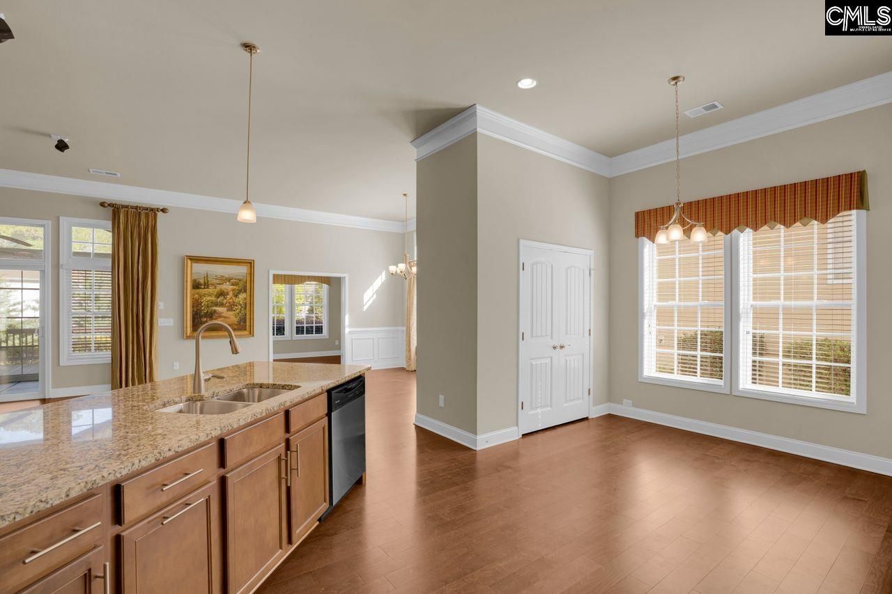 203 Woodlander Drive  Photo 18