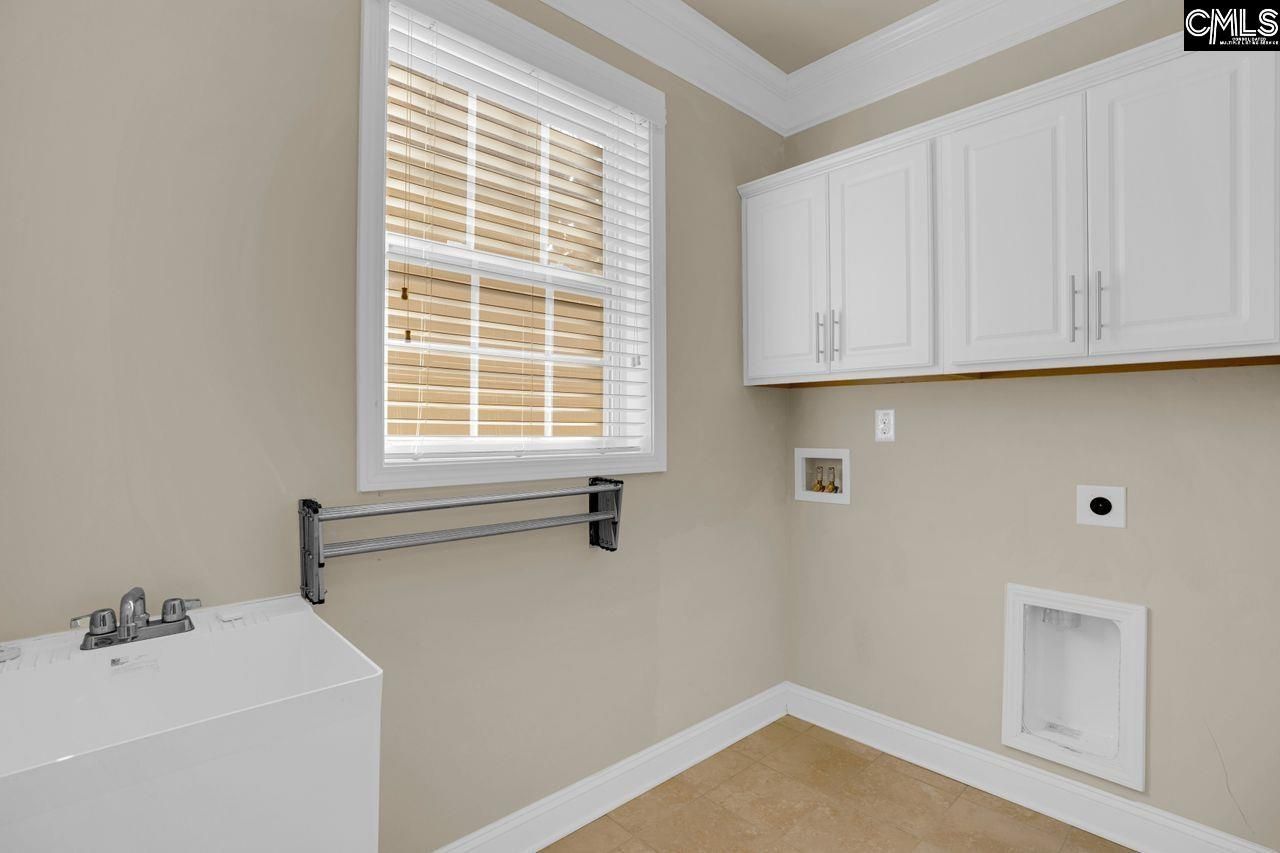 203 Woodlander Drive  Photo 21