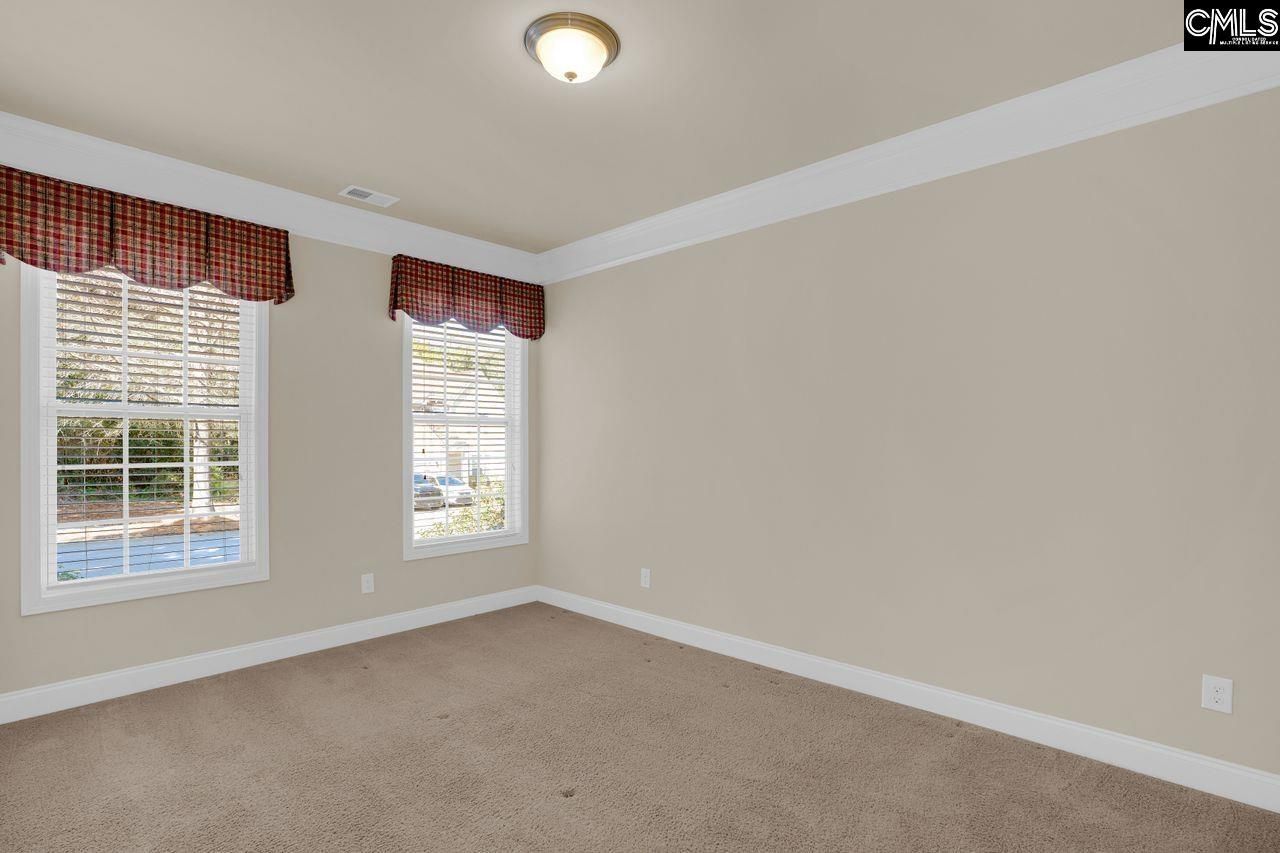 203 Woodlander Drive  Photo 27