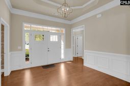 203 Woodlander Drive  photo 4