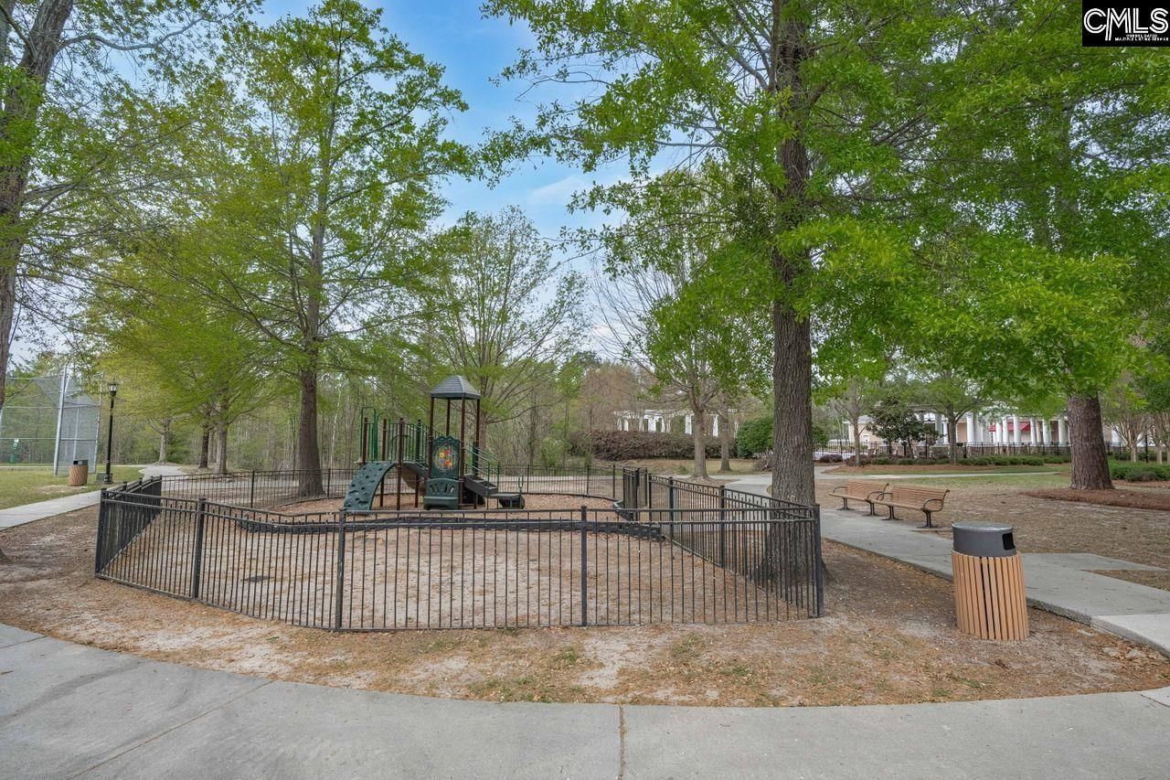 203 Woodlander Drive  Photo 52