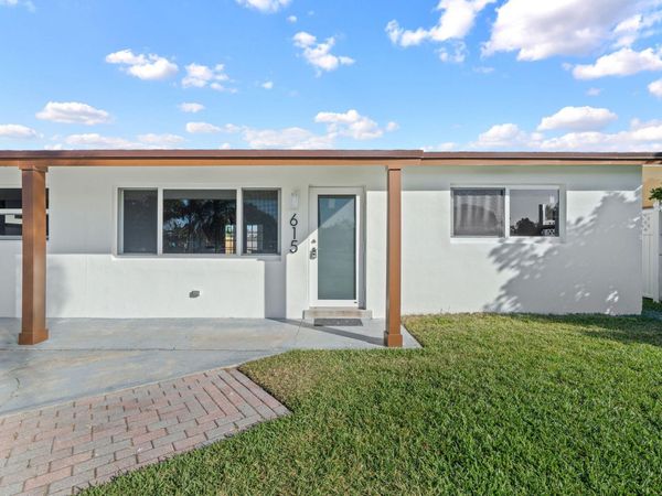 615 Garnett Street, Lantana, FL 33462