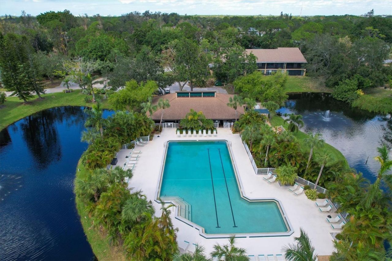 5669 Ashton Lake Drive, Unit 1, Sarasota, FL 34231 Photo