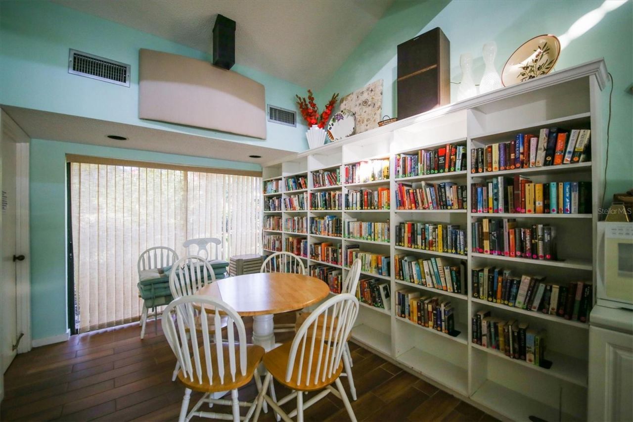 5669 Ashton Lake Drive, Unit 1, Sarasota, FL 34231 Photo