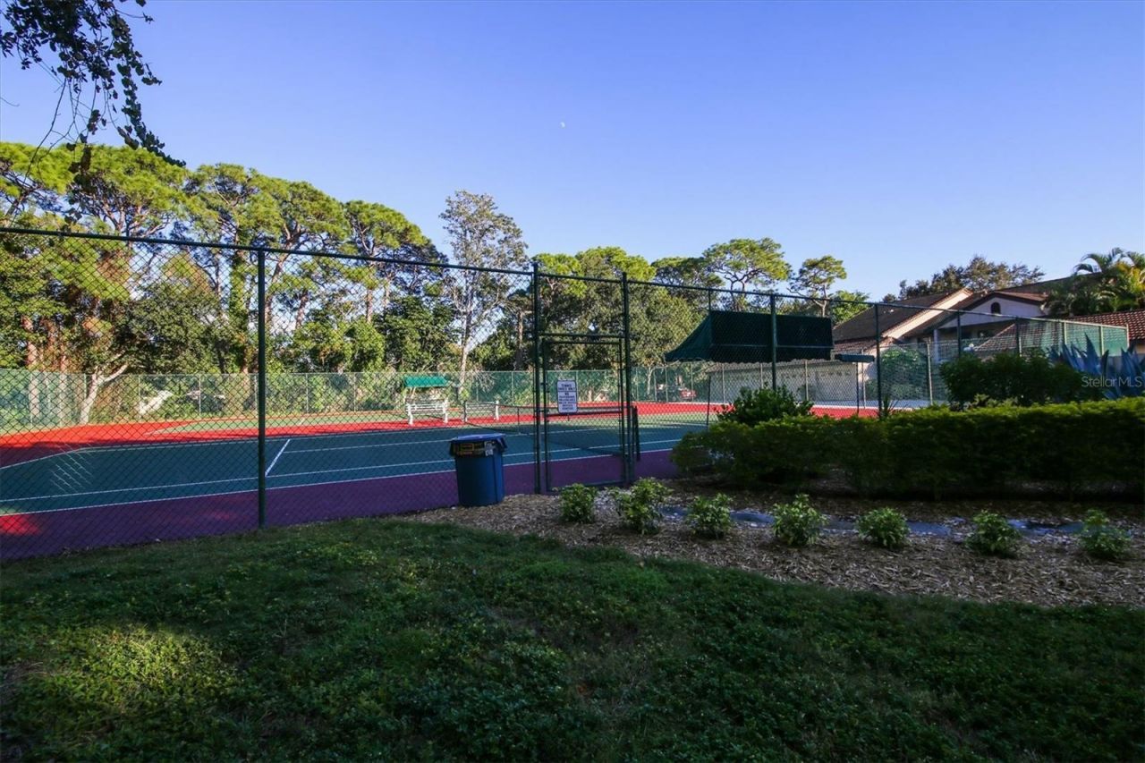 5669 Ashton Lake Drive, Unit 1, Sarasota, FL 34231 Photo