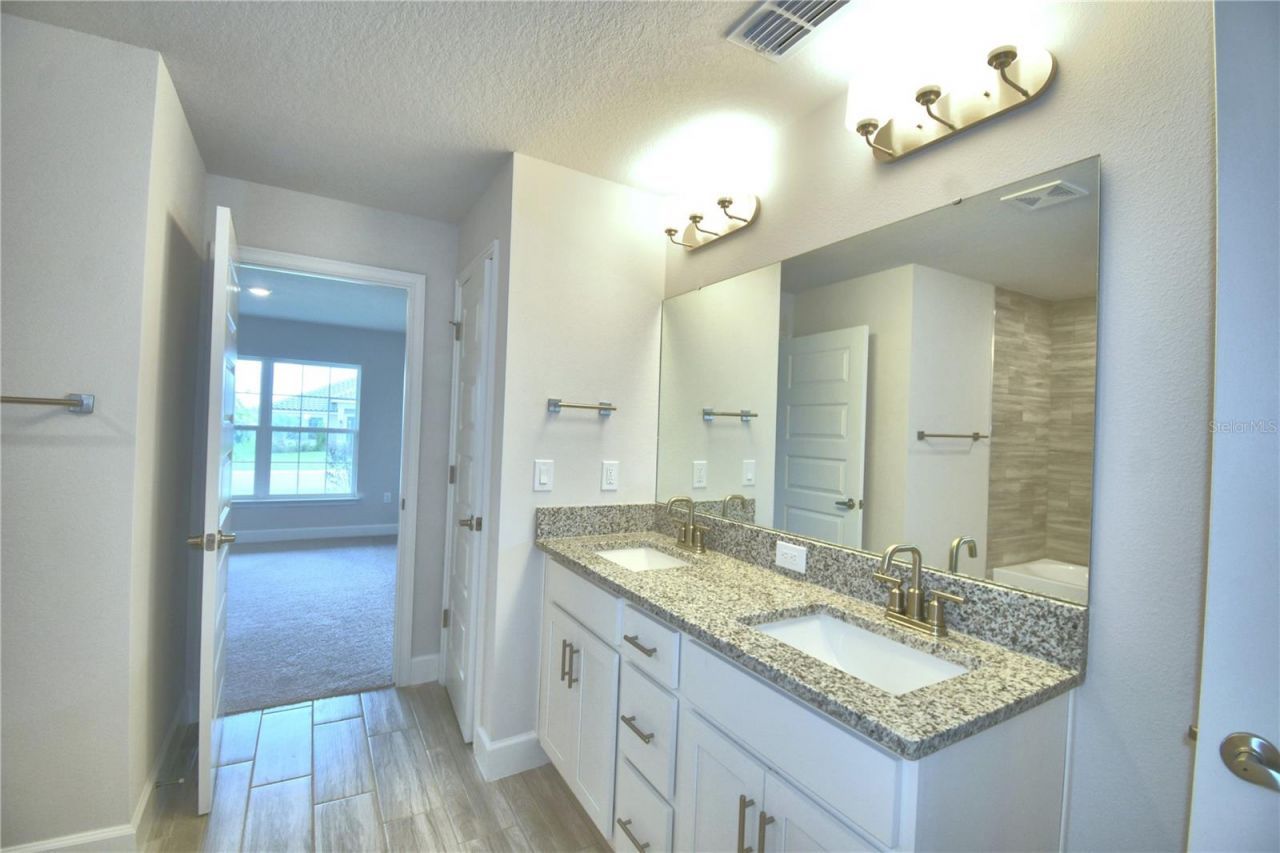 4467 Juliana Lake Drive , Auburndale, FL 33823 Photo