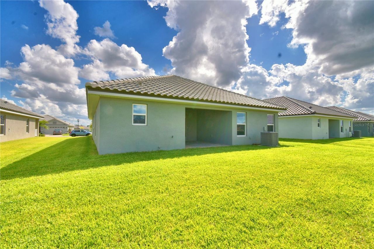 4467 Juliana Lake Drive , Auburndale, FL 33823 Photo