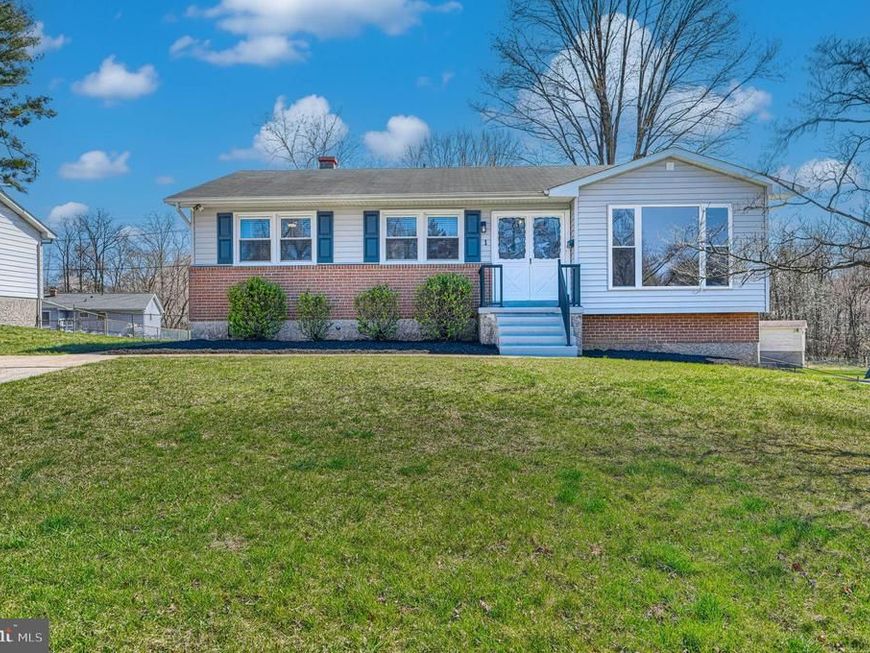 1 Chris Court, Baltimore, MD 21244 Main Photo