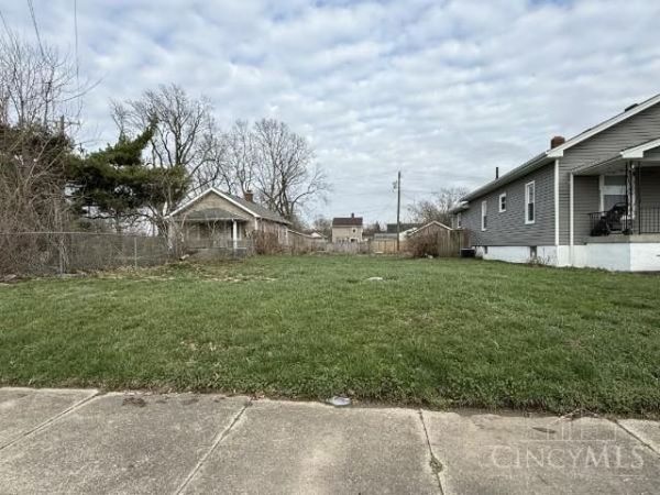 425 McKinley Street, Middletown, OH 45042