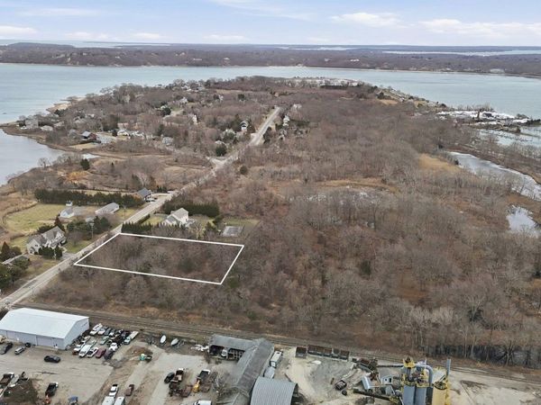 620 Kerwin Boulevard, Greenport, NY 11944