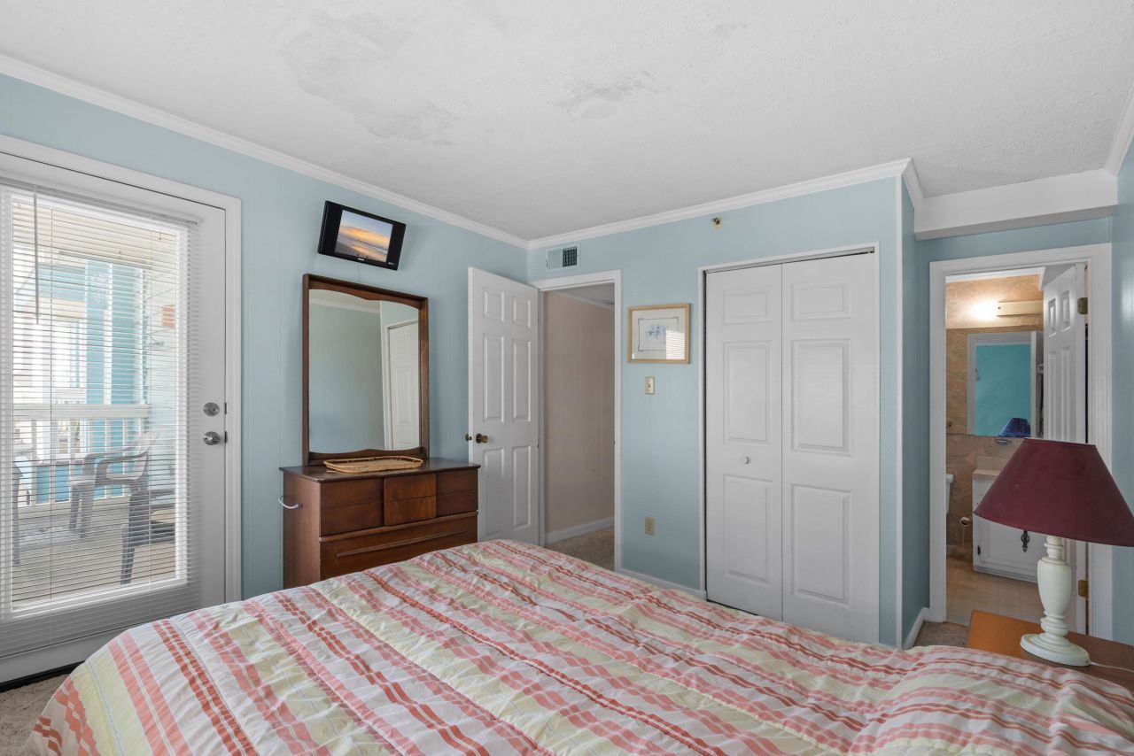 720 N Waccamaw Dr.  Photo 16