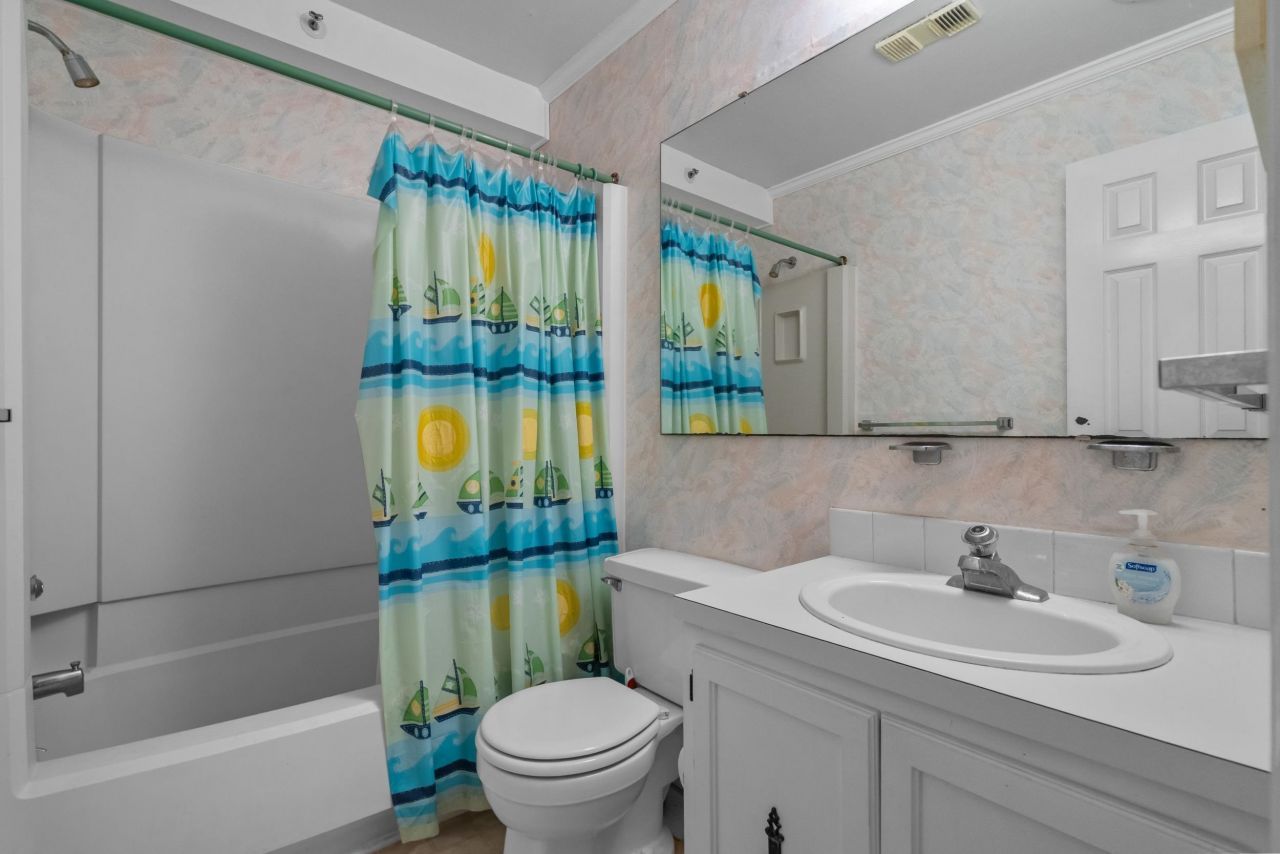 720 N Waccamaw Dr.  Photo 21