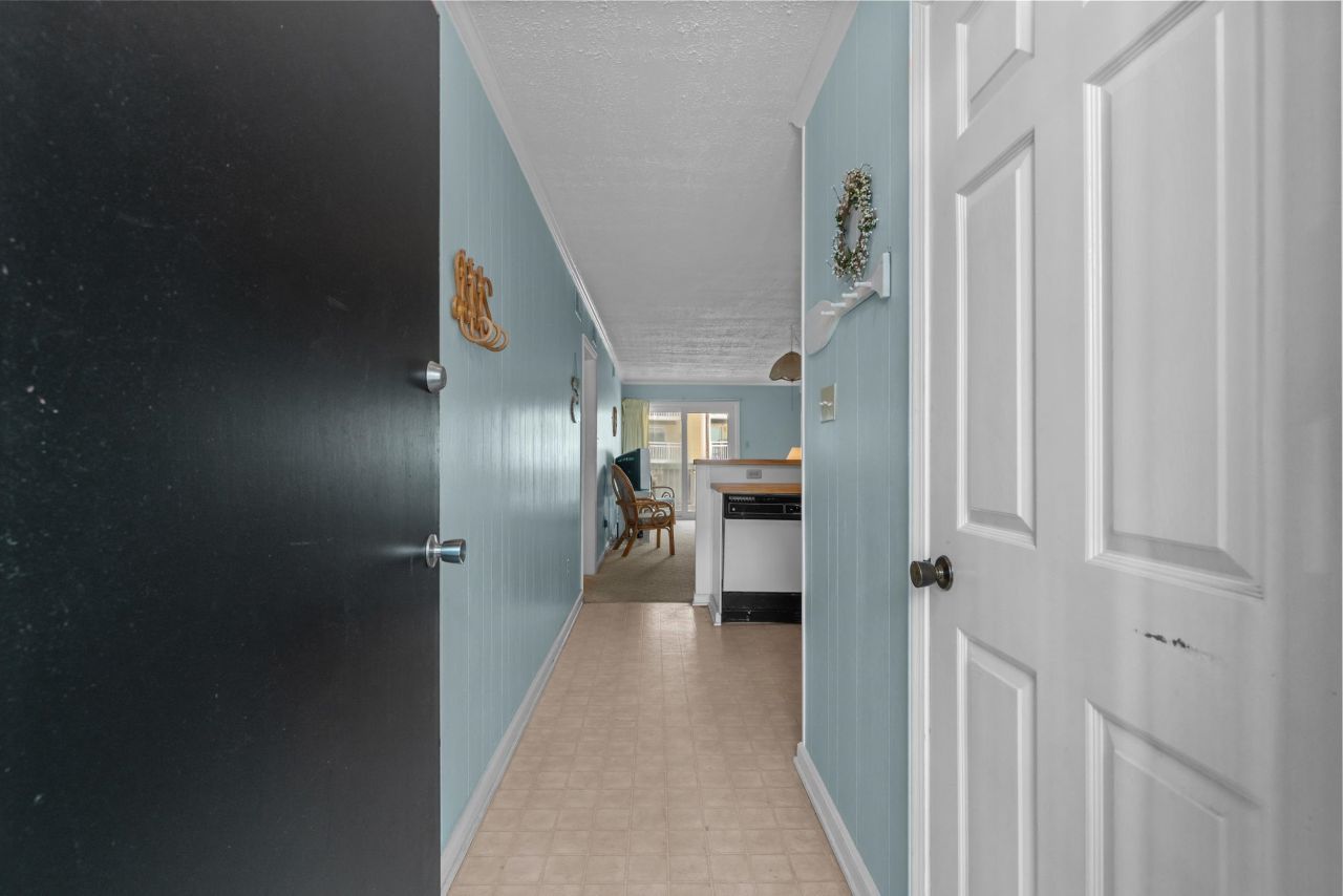 720 N Waccamaw Dr.  Photo 4