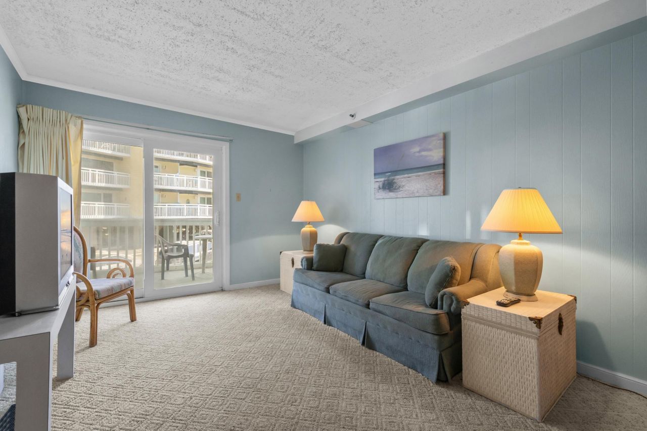 720 N Waccamaw Dr.  Photo 7