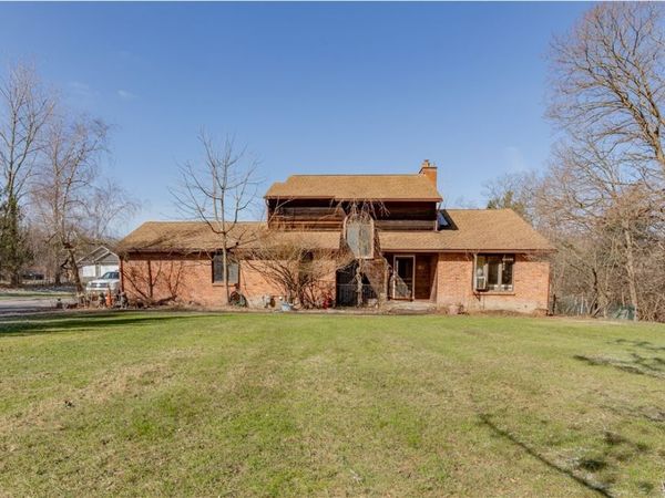 95 Cook Road, Aurora, NY 14052