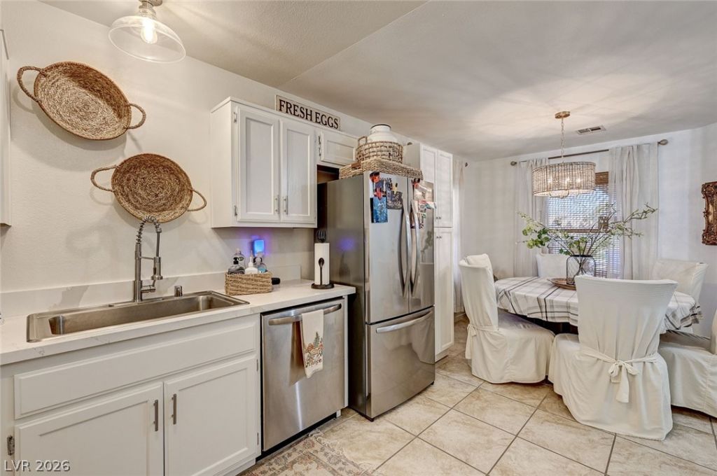 216 Yardarm Way, Las Vegas, NV 89145