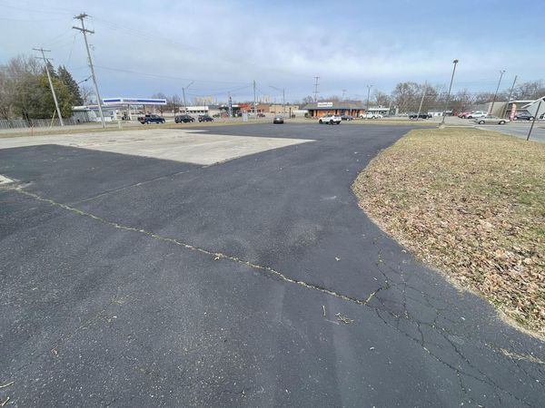 100 W Marks Street, Greenville, MI 48838