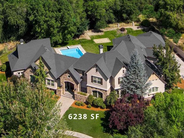 1450 E Covey Run Ct, Eagle, ID 83616