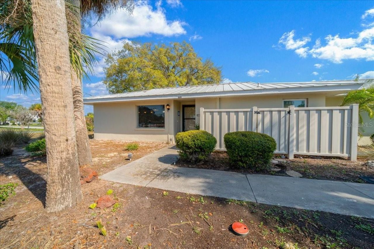 11647 W Kingfisher Court, Unit 11647, Crystal River, FL 34429 Photo