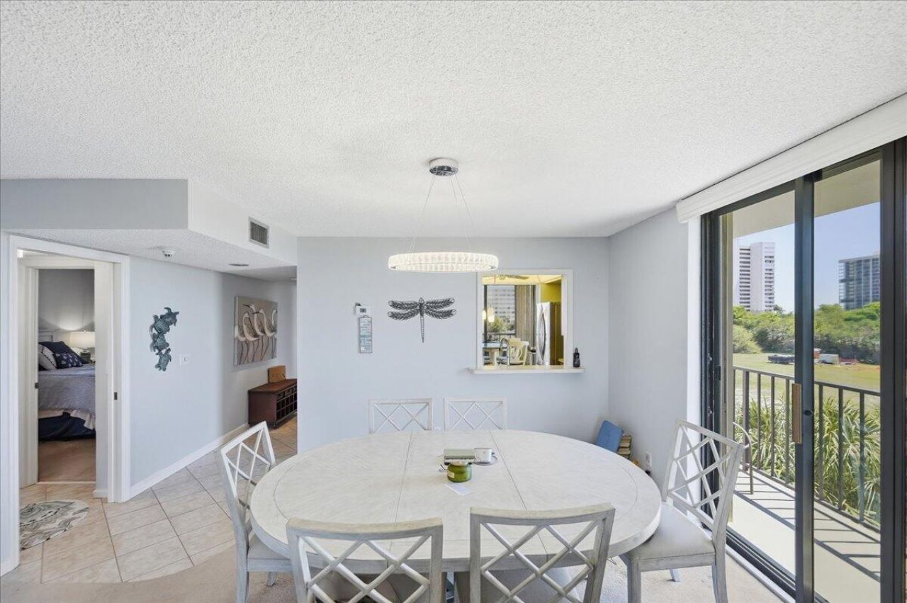 5059 N Hwy A1a, Unit 401, Hutchinson Island, FL 34949 Photo